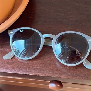 Ray Ban round sunglasses